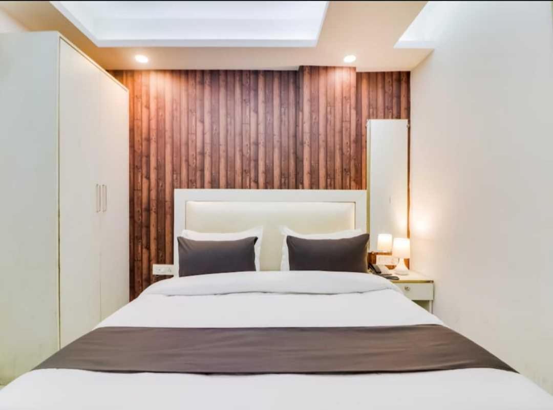 ניו דלהי Hotel O Galaxy Stay מראה חיצוני תמונה
