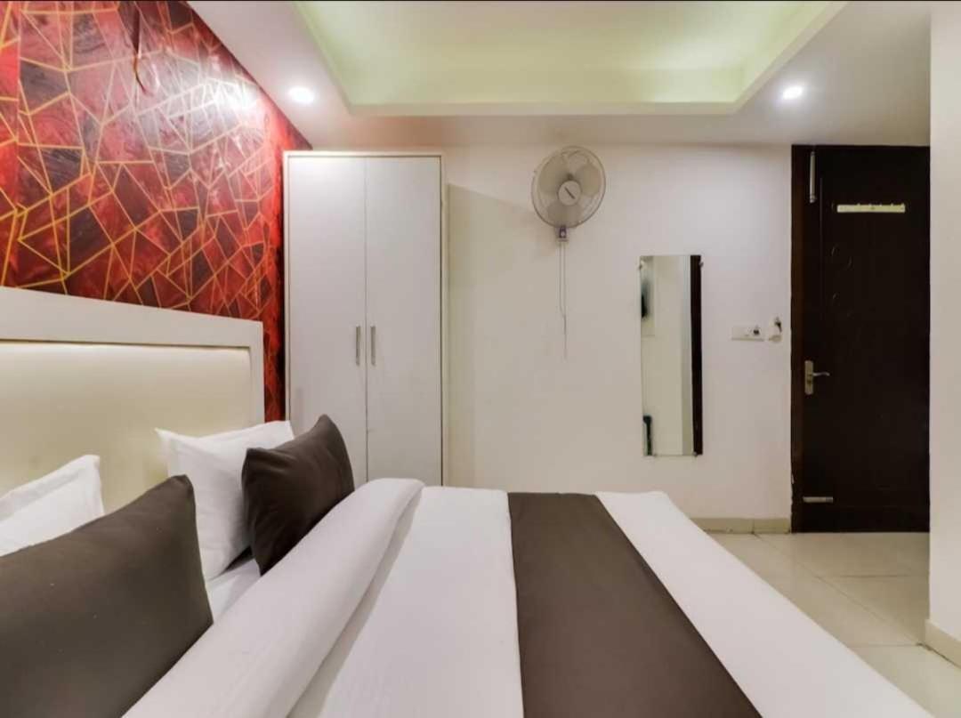 ניו דלהי Hotel O Galaxy Stay מראה חיצוני תמונה