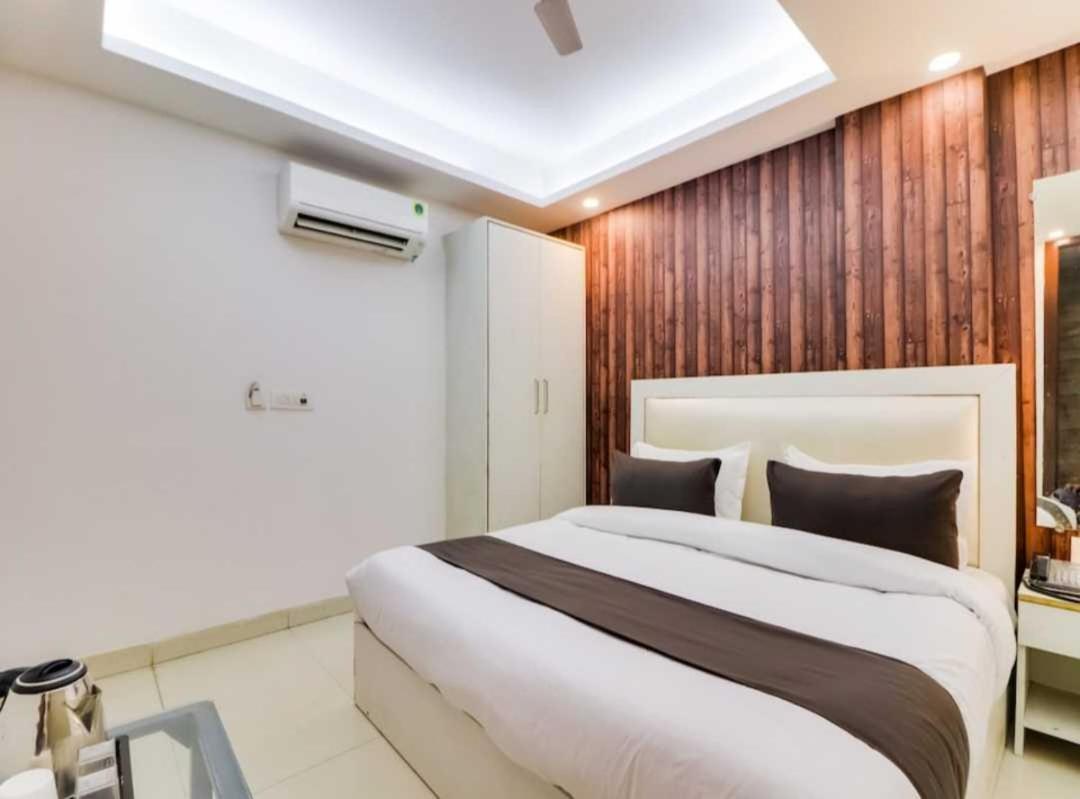 ניו דלהי Hotel O Galaxy Stay מראה חיצוני תמונה
